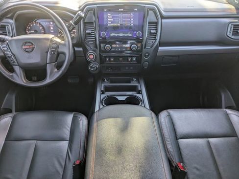 Used 2021 Nissan Titan PRO-4X w/ Pro-4x Convenience Package image 11