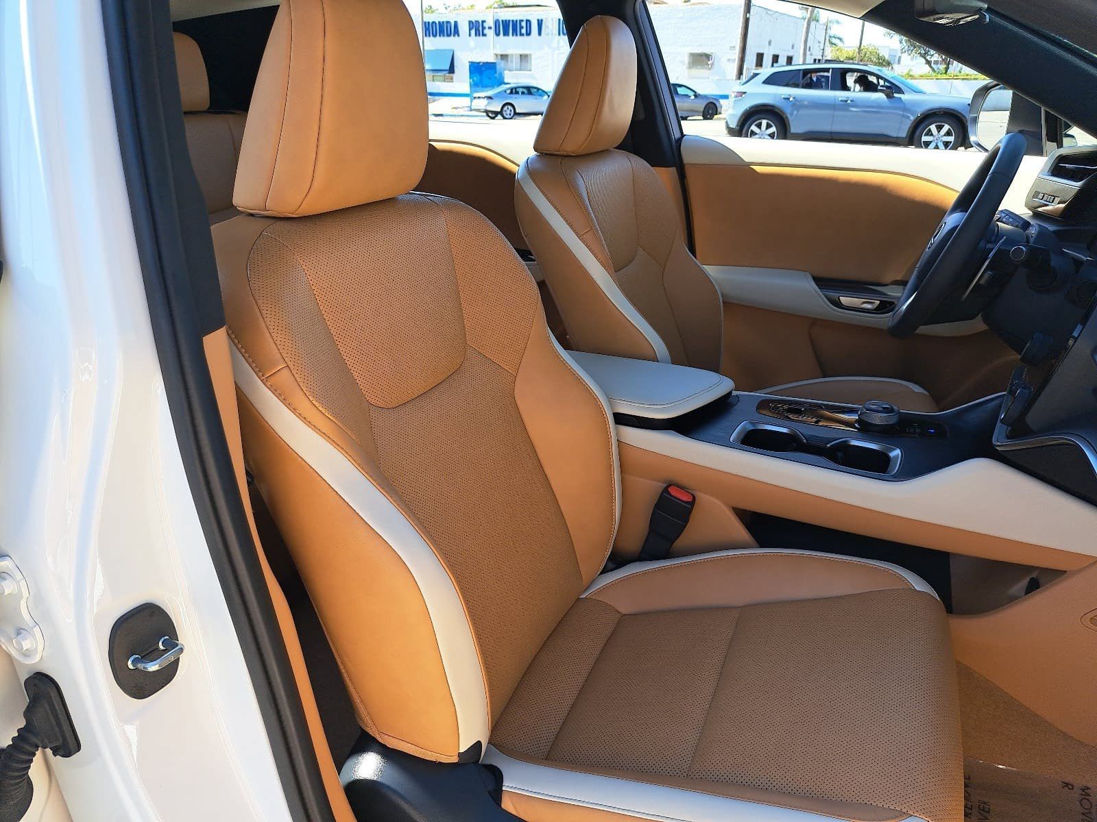 Used 2026 Lexus RZ 450e AWD w/ Technology Package image 10