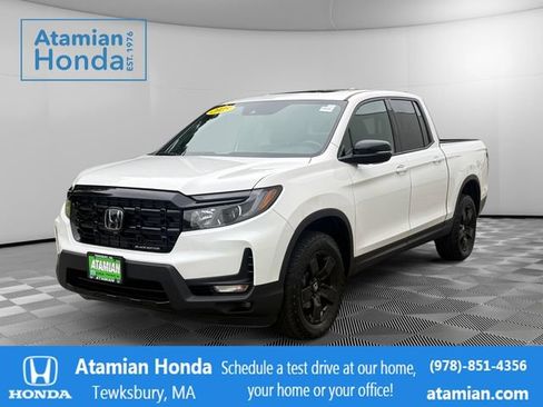 Certified 2025 Honda Ridgeline Black Edition image 1