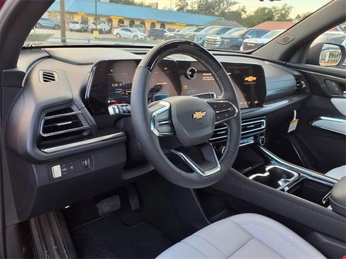 New 2026 Chevrolet Traverse High Country image 11