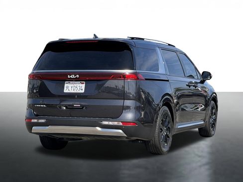Used 2024 Kia Carnival SX Prestige FWD image 8