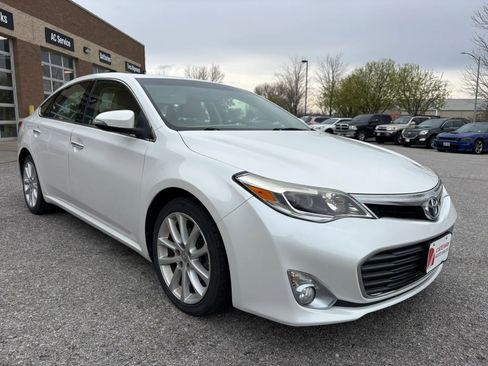 Used 2013 Toyota Avalon XLE Touring image 7