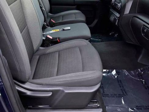 Used 2022 Chevrolet Silverado 1500 Custom Trail Boss image 11