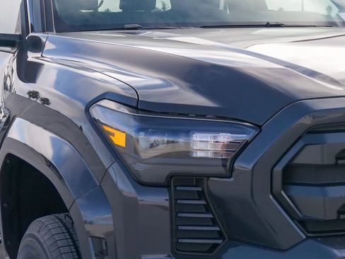 New 2026 Toyota Tacoma SR5 image 5
