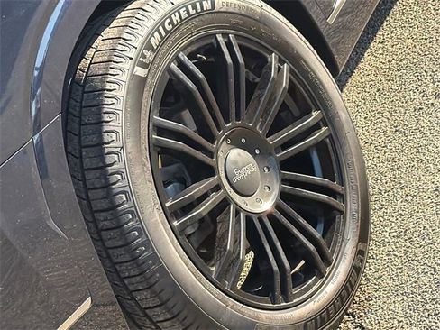 Used 2022 Hyundai Palisade Calligraphy image 8