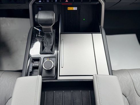 Used 2024 Toyota Sequoia Limited w/ Nightshade Package AWD/4WD image 20