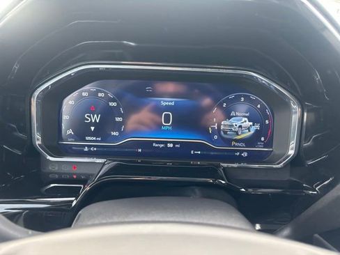 Used 2025 Chevrolet Silverado 2500 LTZ w/ LTZ Premium Package image 13