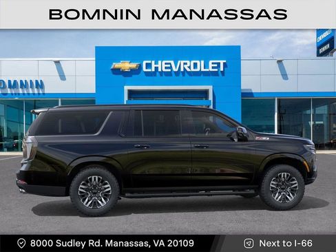 New 2026 Chevrolet Suburban Z71 image 5