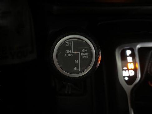 Used 2021 Jeep Wrangler Unlimited Sahara w/ Cold Weather Group AWD/4WD image 25
