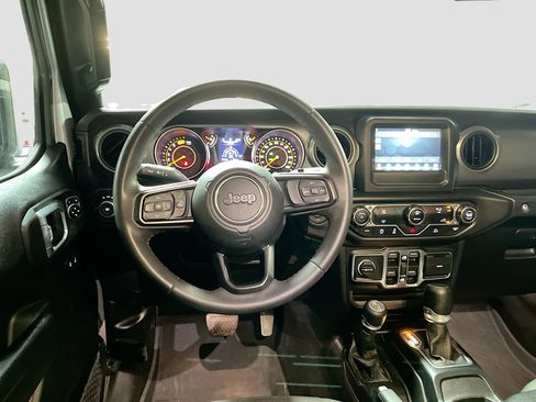 Used 2023 Jeep Wrangler Unlimited Sport AWD/4WD image 20