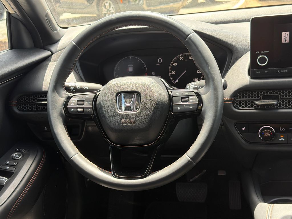 Used 2025 Honda HR-V Sport image 23