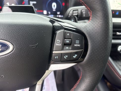 Used 2025 Ford Explorer ST AWD/4WD image 20