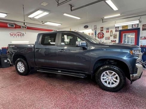 Used 2020 Chevrolet Silverado 1500 LT w/ All-Star Edition AWD/4WD image 4