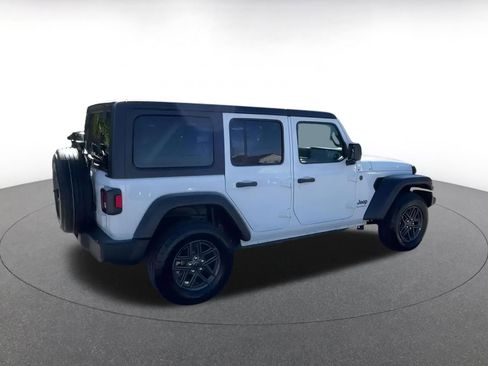 Used 2025 Jeep Wrangler Sport S image 10
