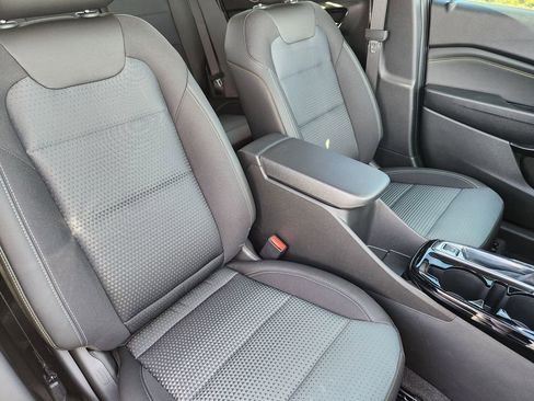 New 2026 Chevrolet Trax LT w/ Driver Confidence Package image 10