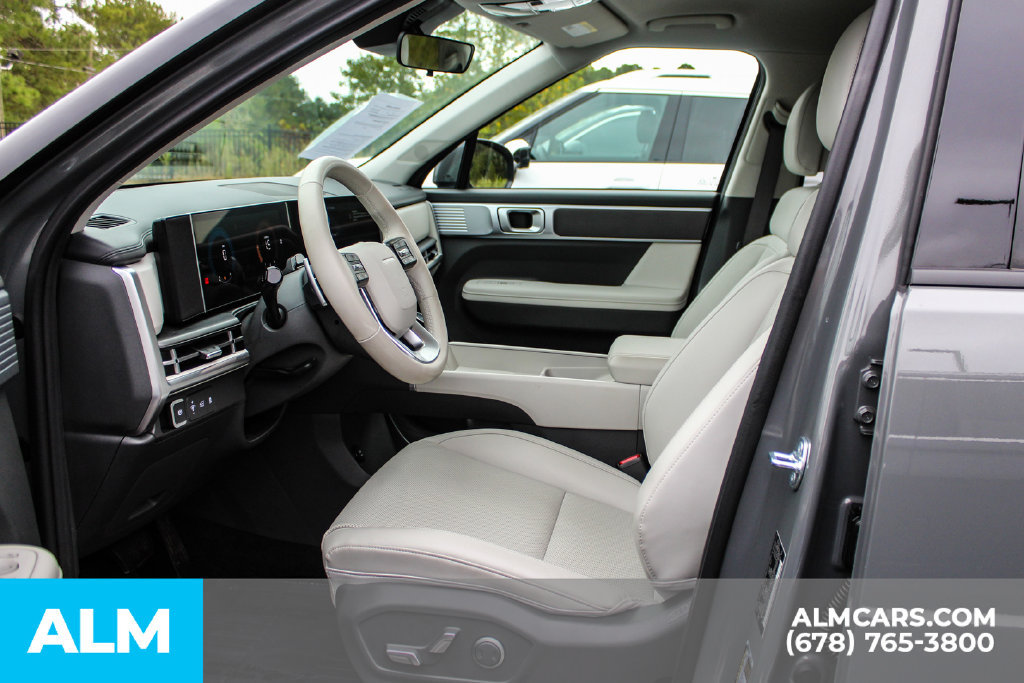 Used 2026 Hyundai Santa Fe SEL AWD/4WD image 16