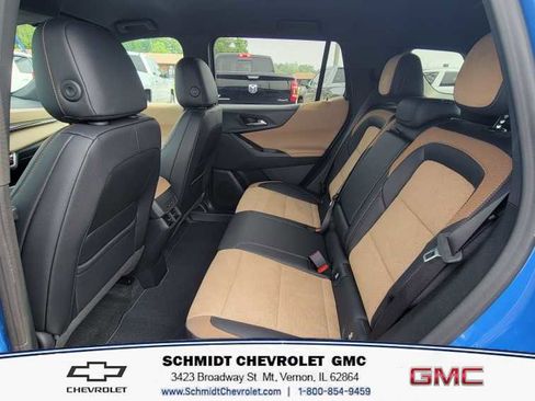 New 2026 Chevrolet Equinox ACTIV w/ Convenience Package III image 11