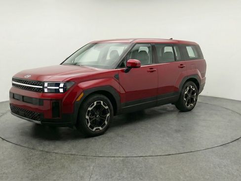 Used 2025 Hyundai Santa Fe SEL image 3