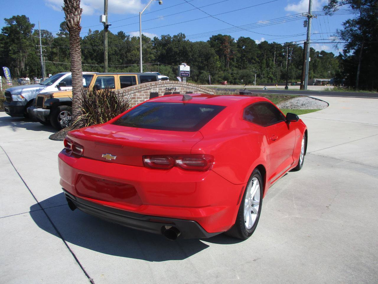 Used 2020 Chevrolet Camaro LS RWD image 18