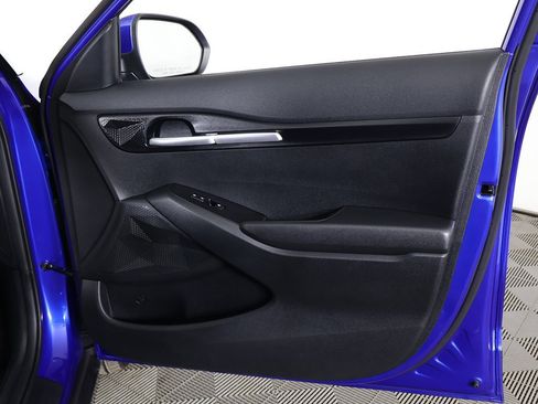 Used 2022 Kia Seltos LX image 21