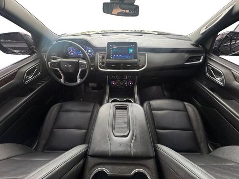 Used 2023 Chevrolet Tahoe Z71 w/ Luxury Package image 12