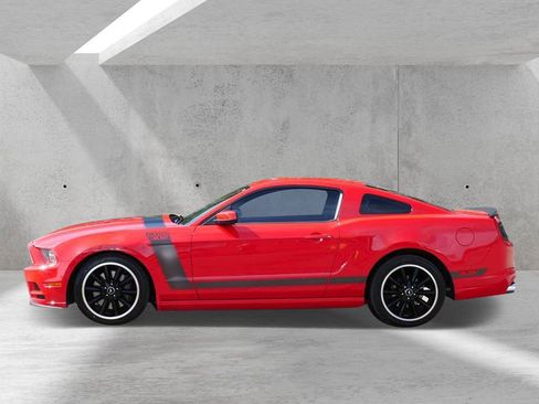 Used 2013 Ford Mustang Boss 302 w/ Boss 302 Accessory Pkg RWD image 5