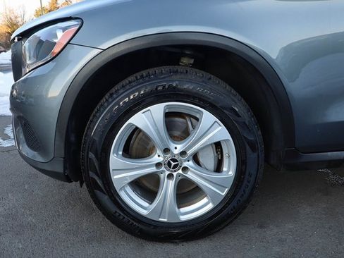 Used 2018 Mercedes-Benz GLC 300 4MATIC image 24