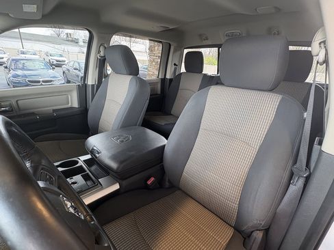 Used 2012 RAM 1500 Big Horn w/ Luxury Group image 21