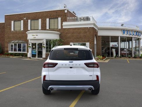 New 2026 Ford Escape SE FWD image 5