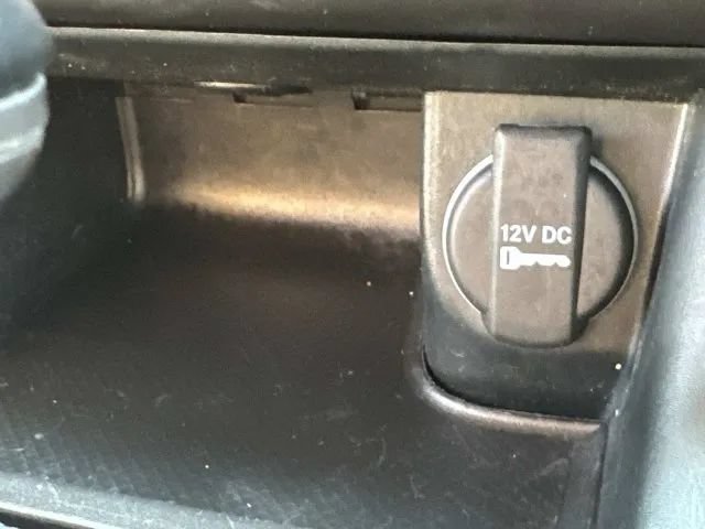 Used 2022 Dodge Charger SXT RWD image 39