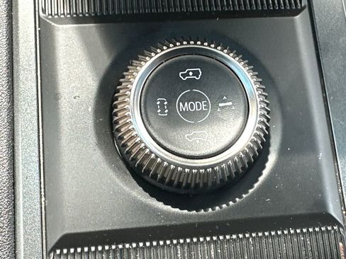 Used 2024 GMC Hummer EV 2X AWD/4WD image 31