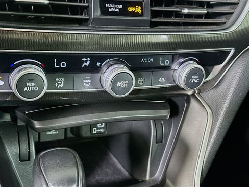 Used 2018 Honda Accord Sport image 22