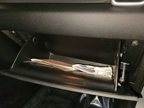 Used 2022 Kia Sportage Nightfall Edition image 21