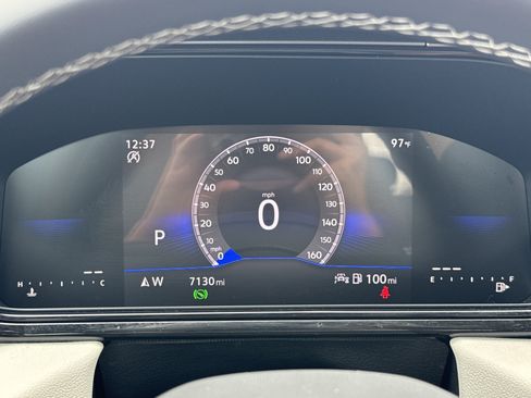 Certified 2025 Volkswagen Taos S FWD image 11