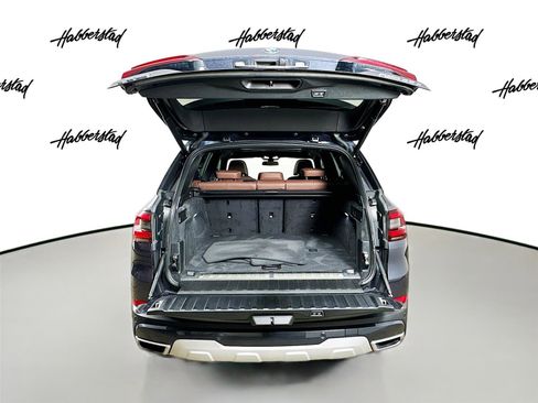 Certified 2022 BMW X5 xDrive45e w/ Executive Package image 27