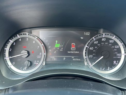 Used 2023 Toyota Highlander XLE image 26