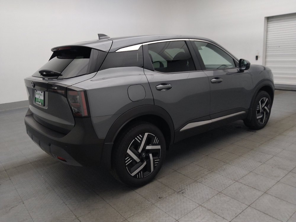Used 2025 Nissan Kicks SV FWD image 10