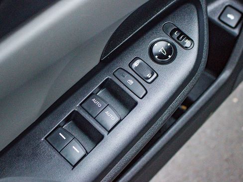 Used 2018 Honda Civic LX image 14