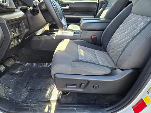 Used 2020 Toyota Tundra SR5 w/ SR5 Upgrade Package RWD image 16