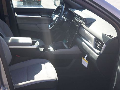 New 2026 GMC Terrain Elevation image 22