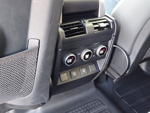Certified 2024 Land Rover Defender 130 X-Dynamic SE AWD/4WD image 27