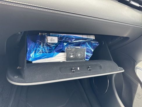 Used 2025 Genesis GV70 2.5T w/ Sport Prestige Package image 29