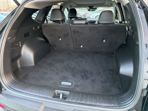 Used 2022 Hyundai Tucson Limited image 16