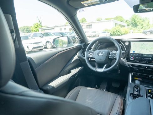 Used 2026 Lexus TX 350 AWD w/ Technology Package image 18