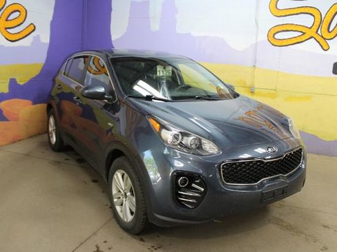 Used 2018 Kia Sportage LX AWD/4WD image 2
