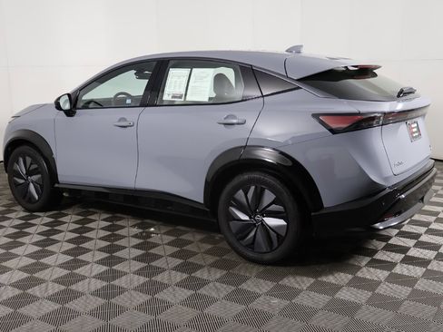 Used 2024 Nissan Ariya AWD image 14