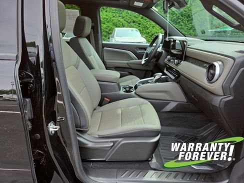 Used 2024 Chevrolet Colorado ZR2 w/ ZR2 Convenience Package III AWD/4WD image 15