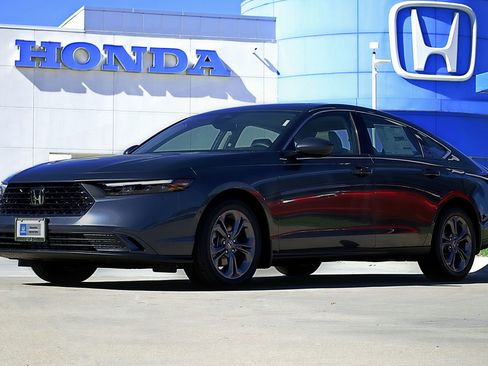 Used 2024 Honda Accord EX image 1