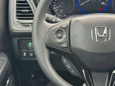 Used 2017 Honda HR-V EX image 22