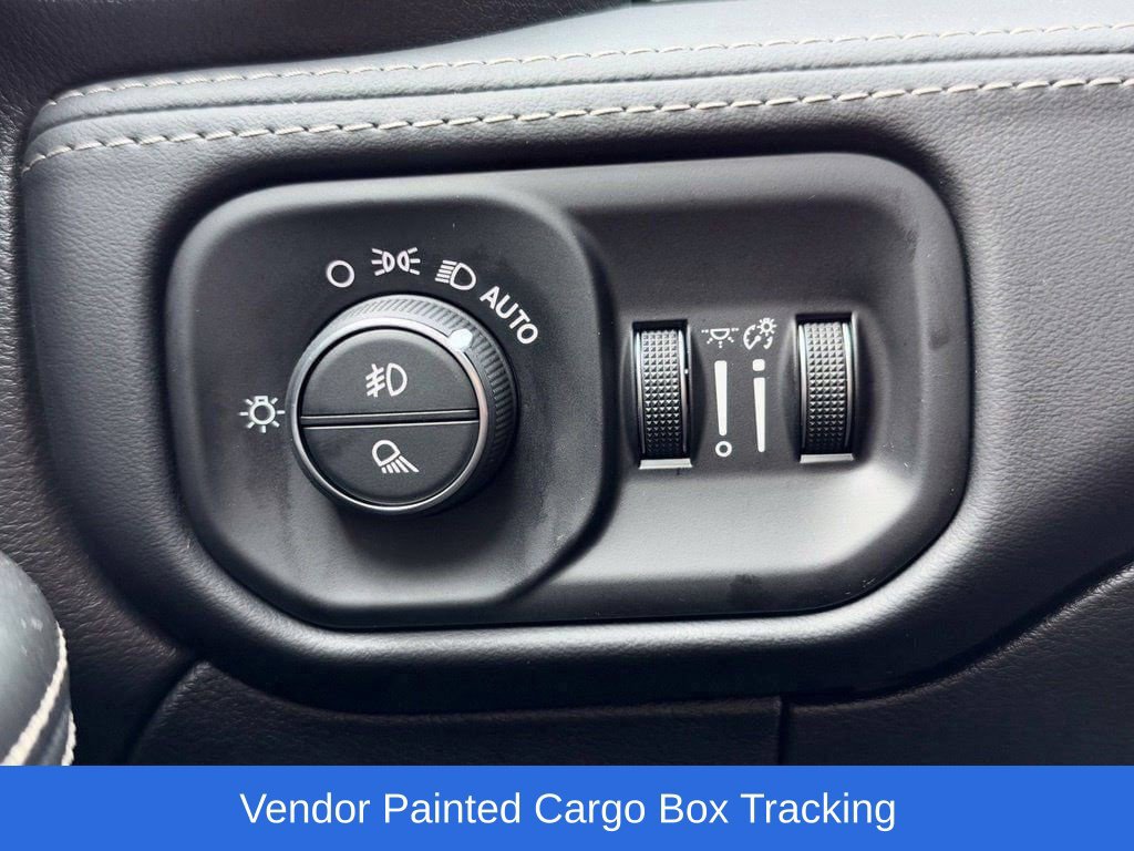 Used 2023 RAM 2500 Limited AWD/4WD image 29